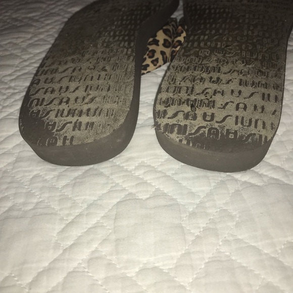 Unisa Brown Leopard Print Flip Flop Sandals Sizr 11M - Picture 4 of 7